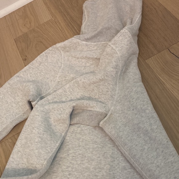 Lululemon cowl neck sweater size 2 - Picture 4 of 4